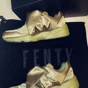 Fenty puma bow sneakers